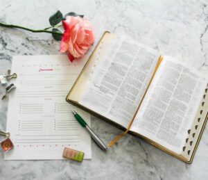 Free Devotional Bible Study Printable For Homemakers AHWZ