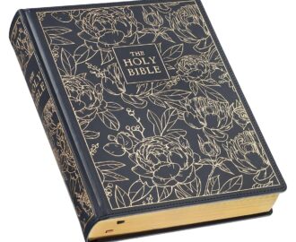 KJV Holy Bible Large Print Note taking Bible Faux Leather Hardcover King James Version Navy W Gold Floral KJV Note taking Editions Christian Art Publishers 9781642728859 Amazon Books