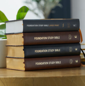 The Foundation Study Bible KJV Large Print Thomas Nelson Bibles