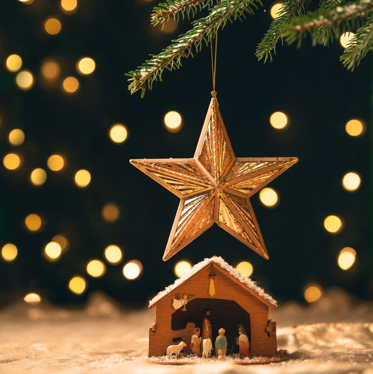 59 Best Christmas Bible Verses For Holiday Cards And Prayers