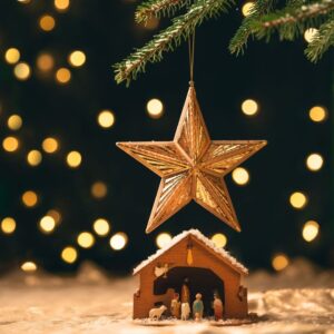 59 Best Christmas Bible Verses For Holiday Cards And Prayers