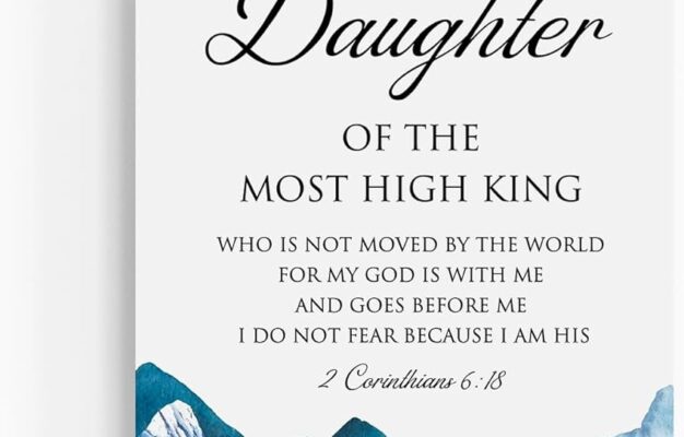Amazon Bible Verse Inspirational Wall Decor I Am A Daughter Of The Most High King 2 Corinthians 6 18 Christian Gifts For Women Girls Scripture Wooden Hanging Sign For Modern Home Office 8
