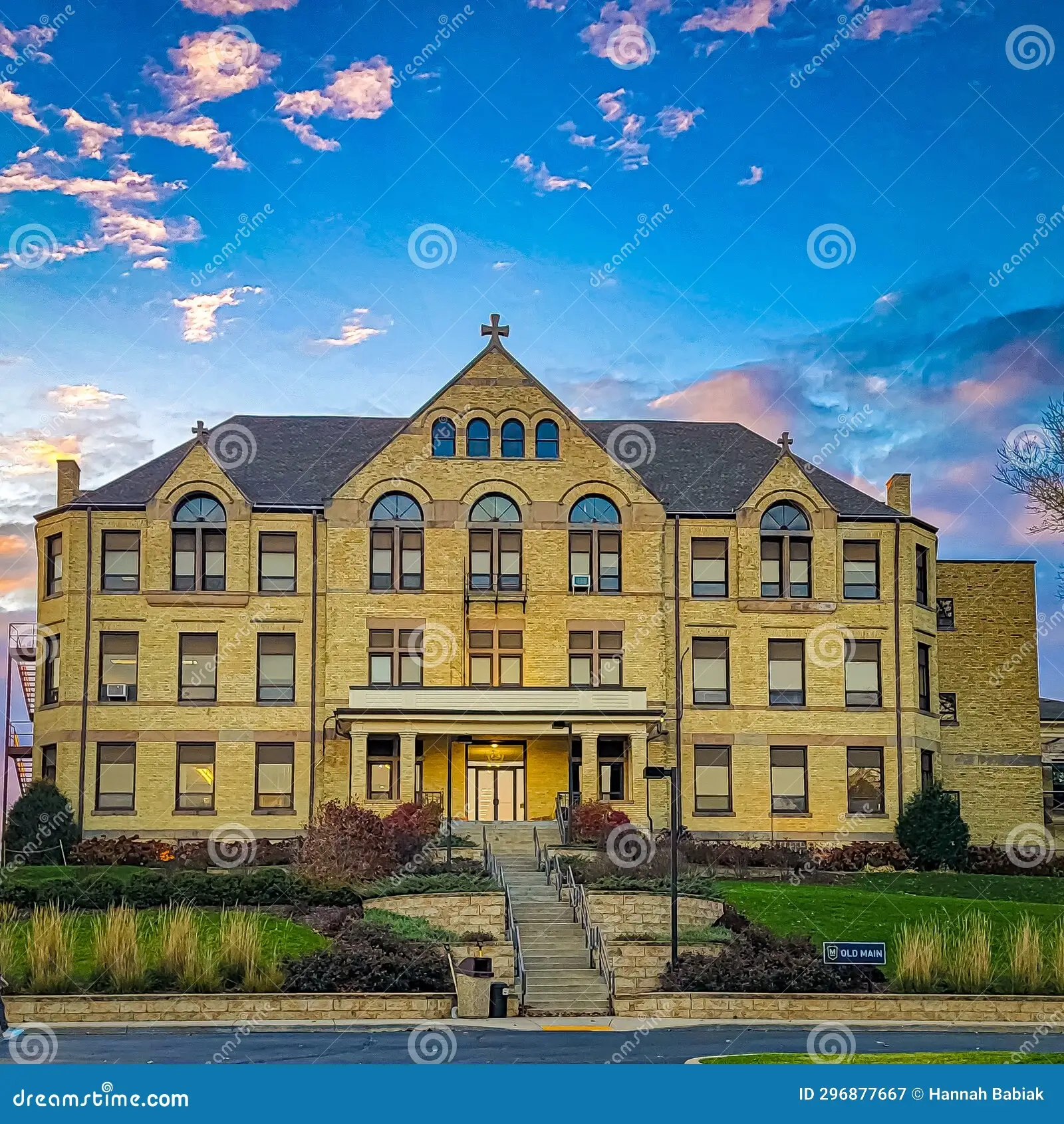 Evening Serenity Maranatha Baptist University At Sunset Editorial Photography Image Of Clouds Historic 296877667