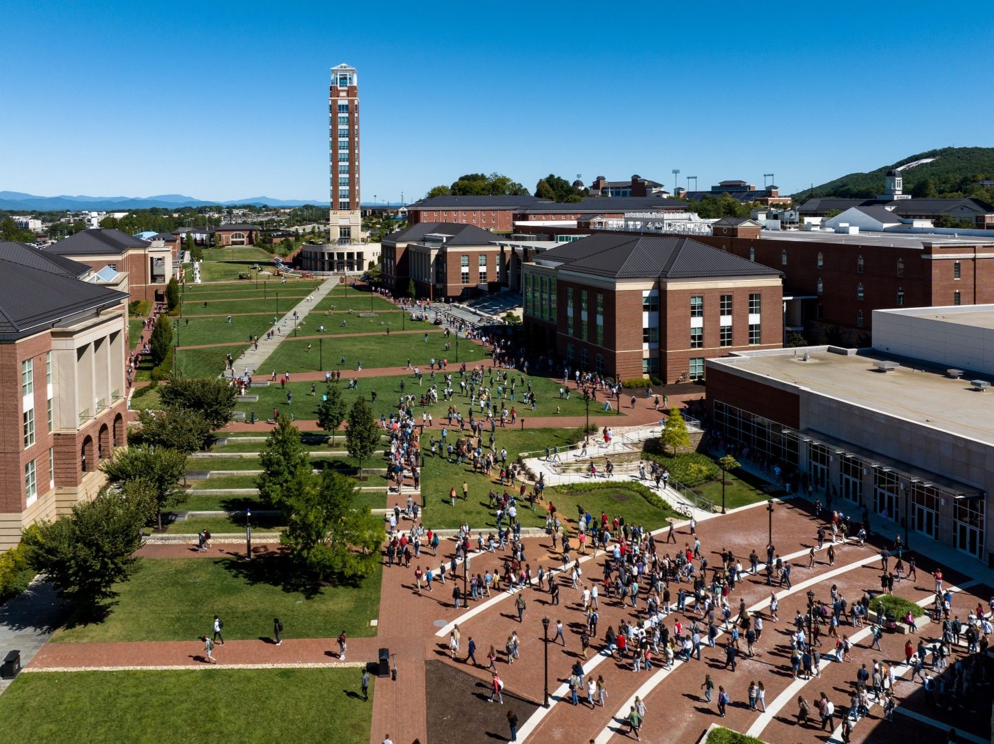 Looking For The Most Conservative College 10 Reasons Why You Should Consider Liberty University Standing For Freedom Center