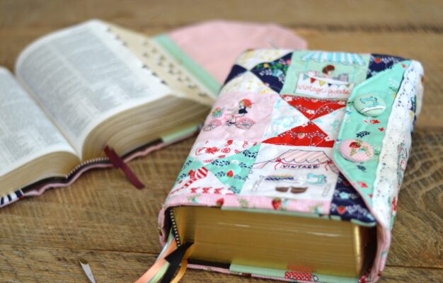 Scripture Cover Tutorial Featuring Vintage Market From Riley Blake Designs