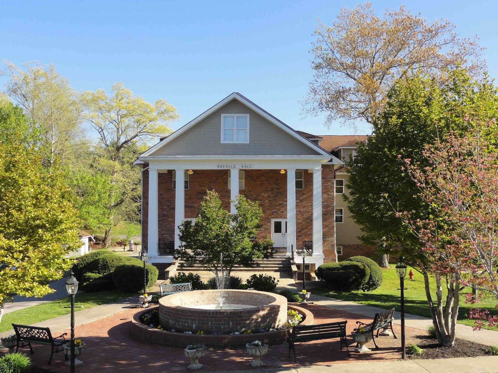 Kentucky Mountain Bible College